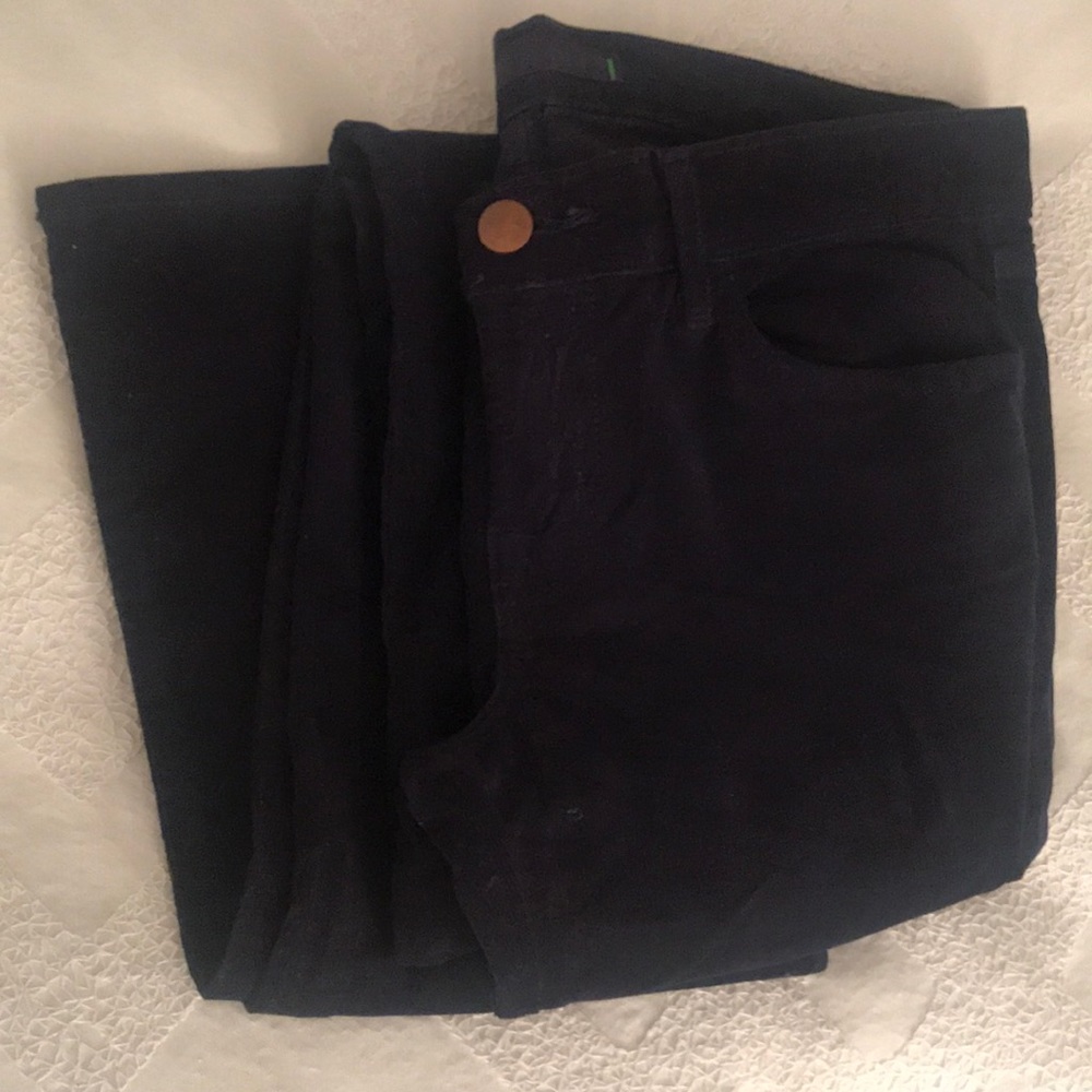 J Brand 614 Cigarette Corduroy Jean in Navy